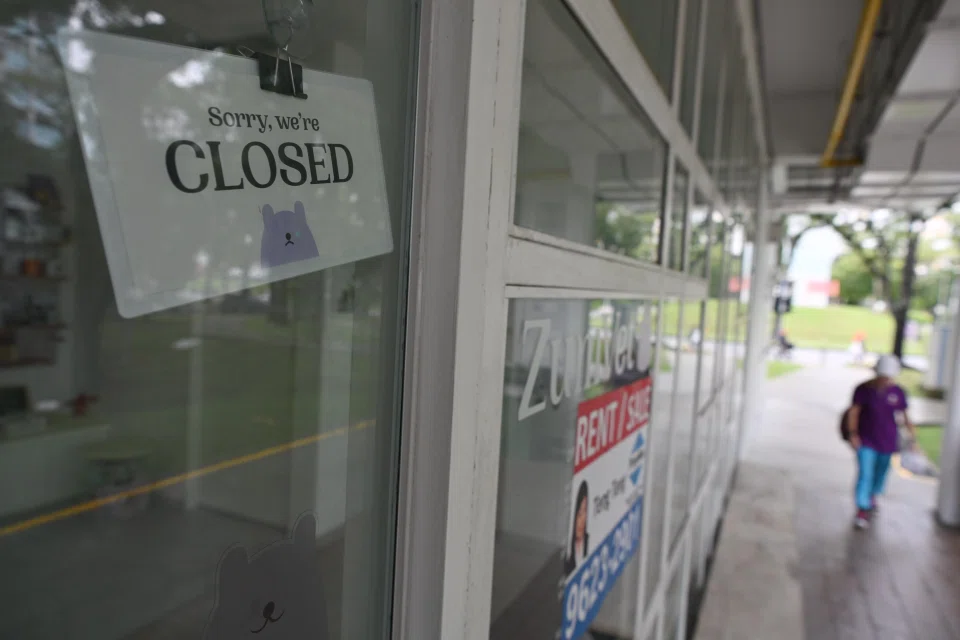Some clients found ZumVet shut when they dropped by the clinic with their pets for annual health checks and vaccination. ST PHOTO: AZMI ATHNI