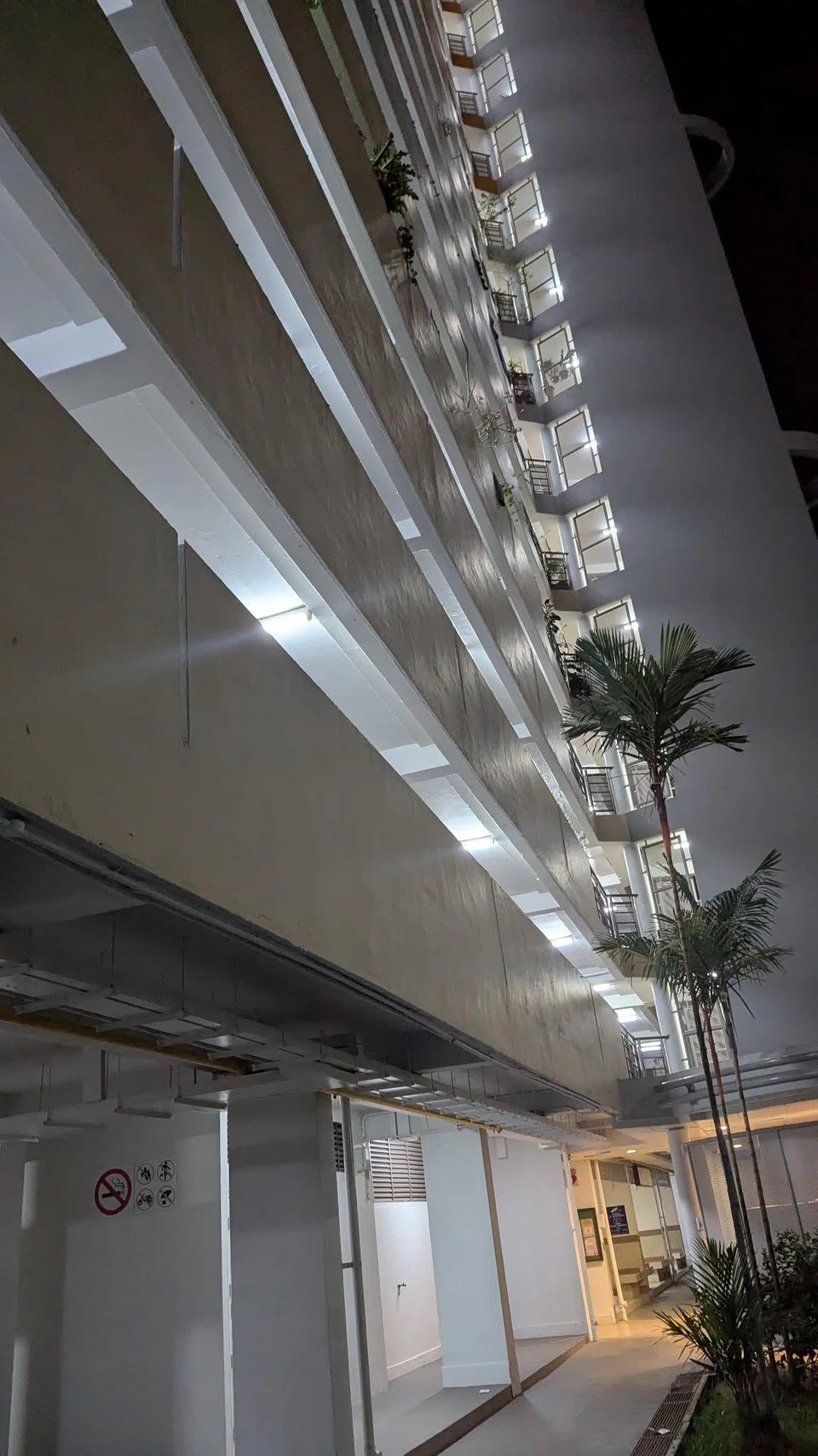 block 17 ghim moh road