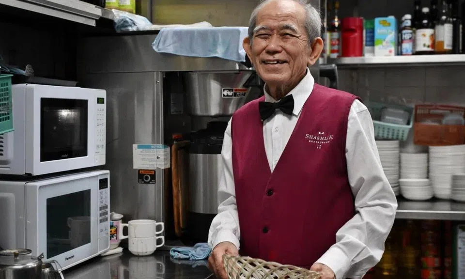 Why this 85-year-old waiter does not want to retire