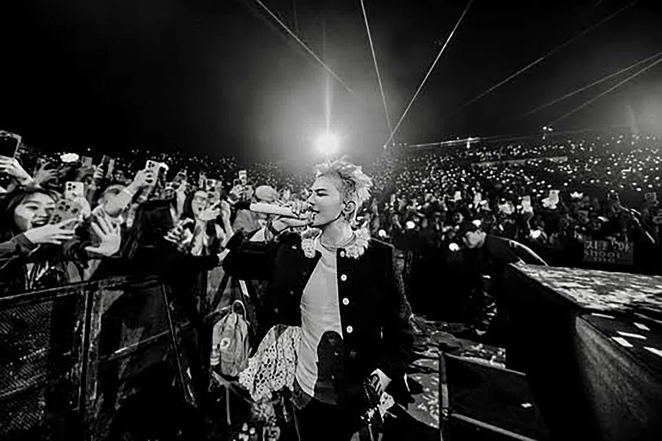 South Korean rapper and singer-songwriter G-Dragon is leader of boy band BigBang.