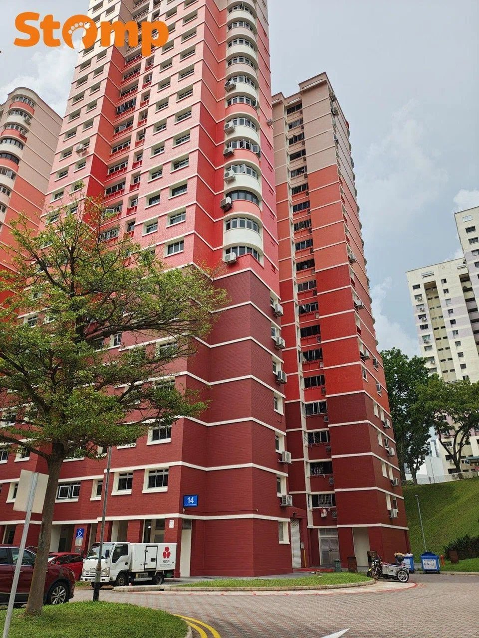 Jalan Bukit Merah blocks painted red.