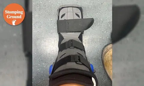 No one let injured woman have MRT seat except foreign worker: 'What's happening to S'poreans'?