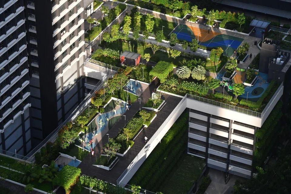 Within residential developments, respondents also ranked green spaces and rooftop gardens as the most important communal facilities.