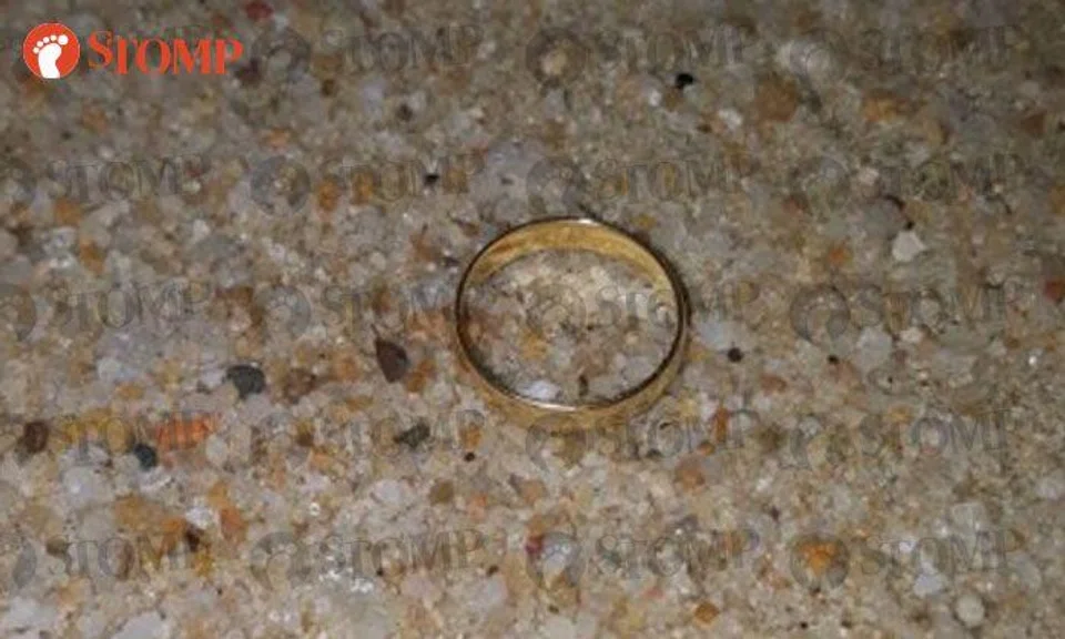 Kim, did you drop your engraved ring at Sentosa?