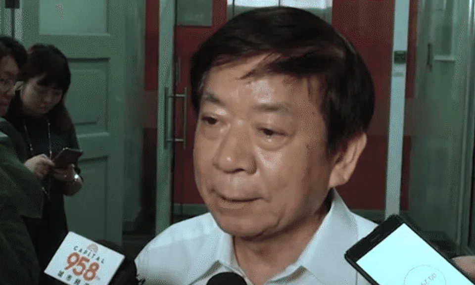 Khaw Boon Wan apologises for train collision at Joo Koon station: "It's been an awful day"