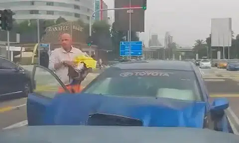 Man runs away after crashing car headfirst into woman's vehicle in KL