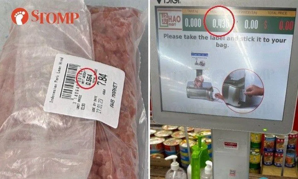 The Stomper shared a photo of the bag of minced meat on a weighing scale, showing the weight as 436g, even though the label on the bag said 564g.