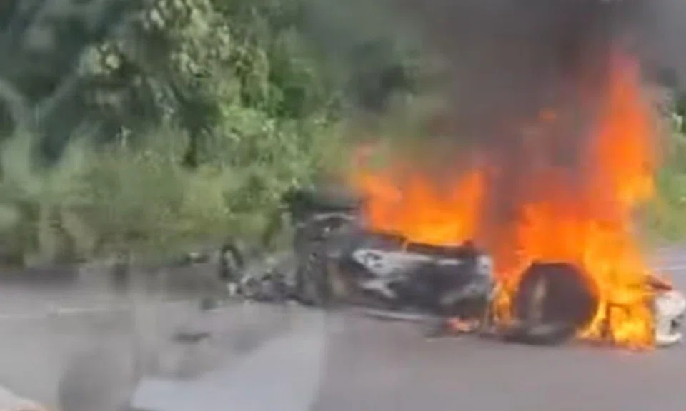 According to Malaysian media, the victims were identified as Yeo Tian Wen Leong, 34, and Ng Puay Ying, 33. 