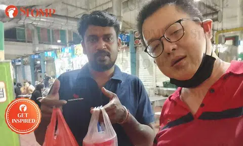 Gojek driver treats migrant worker to lychee bandung to show his appreciation