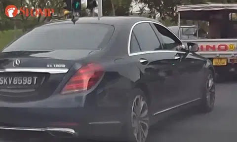 Mercedes driver throws litter onto road in Yio Chu Kang: 'He wants to ensure his expensive car is kept clean'