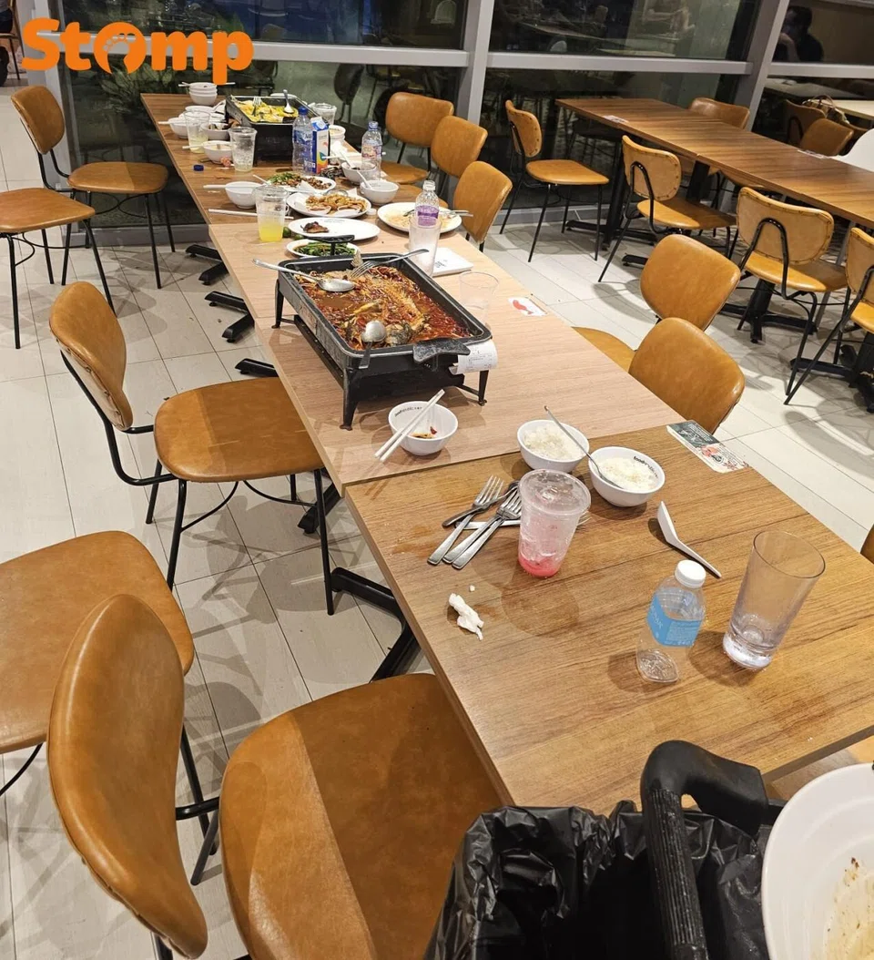 heavy workload and noisy, inconsiderate diners at food court