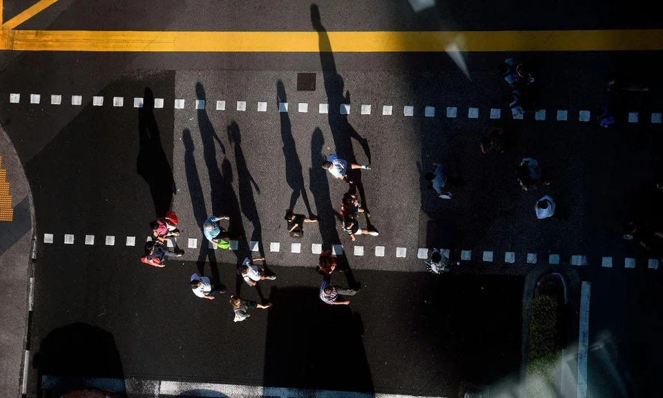3 in 5 singaporeans find singapore roads safe, blame impatience for traffic hazards