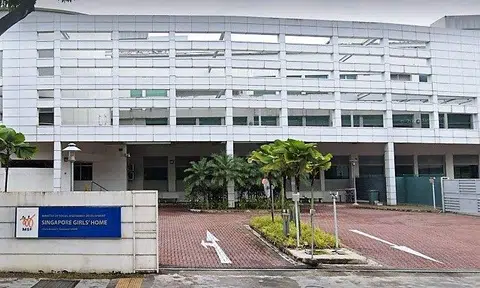 The Singapore Girls' Home at Defu Avenue 1.