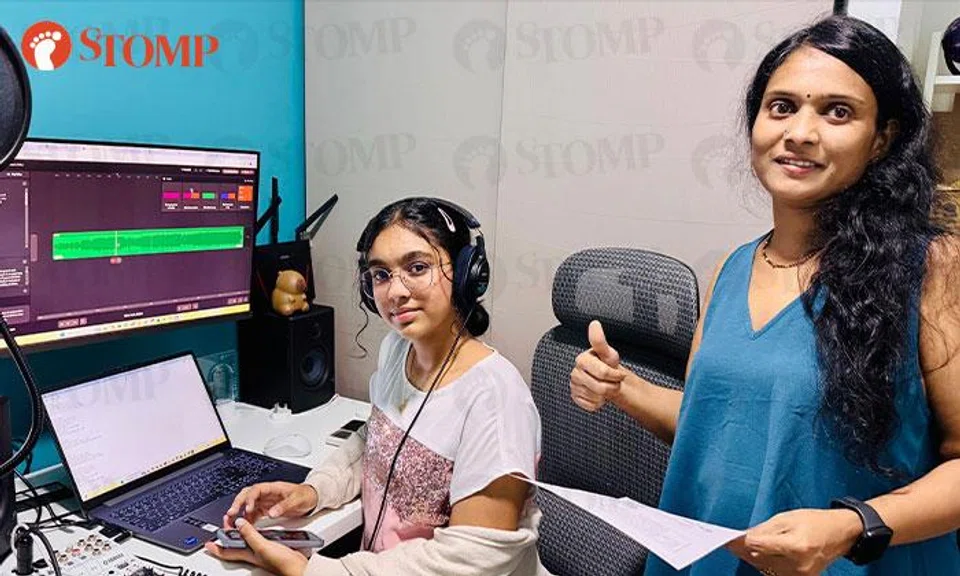 Siv and her daughter Thashi using AI technology to make music. 
