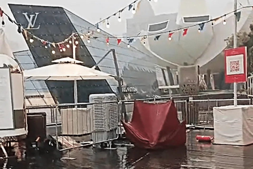 A reader alerted Shin Min Daily News to the aftermath of the storm.