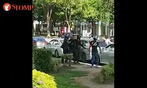 CNB arrests 7 men and 1 woman for drug offences in Yishun and Bukit Panjang