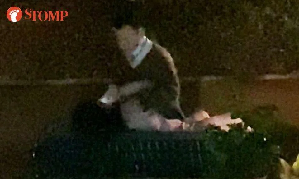 Man scolds woman and handles her roughly during spousal dispute in Bukit Batok