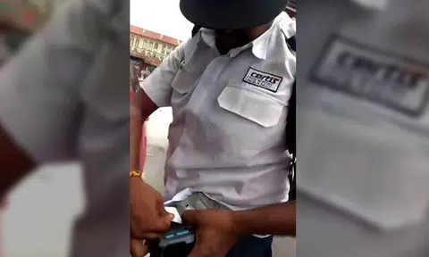 Man 'kena saman' and hassles Cisco officer -- who remains cool as a cucumber