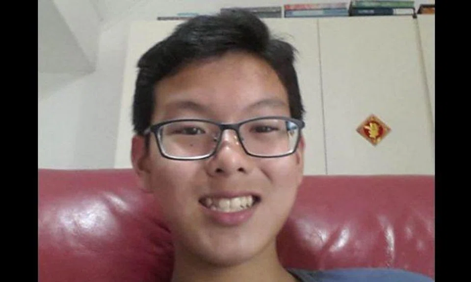 16-year-old student who died after 2.4km run in school had 'keeled over and hit his head on ground'