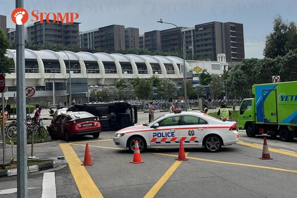 accident involving 3 cars and lorry outside White Sands