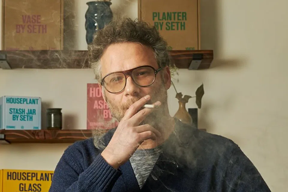 The actor joked that stoners should go to Singapore to get clean. 