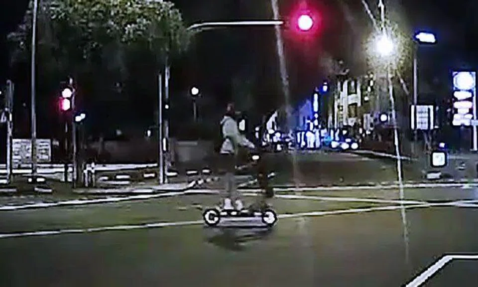 Photos: Screengrabs via Facebook video