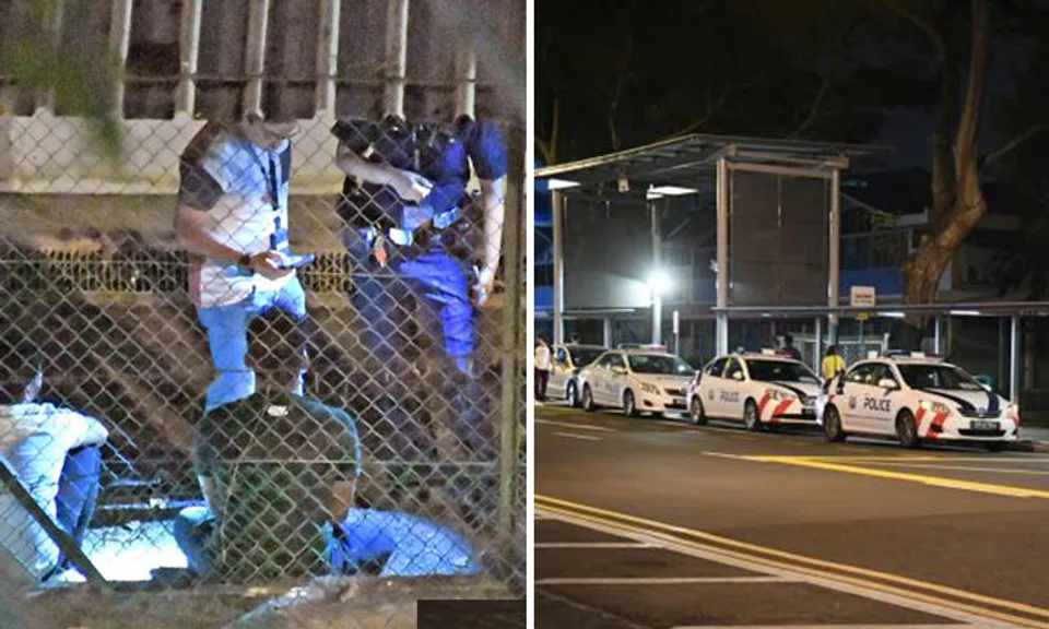 The four youths were questioned by the police within the school compounds. The four youths were questioned by the police within the school compounds. 