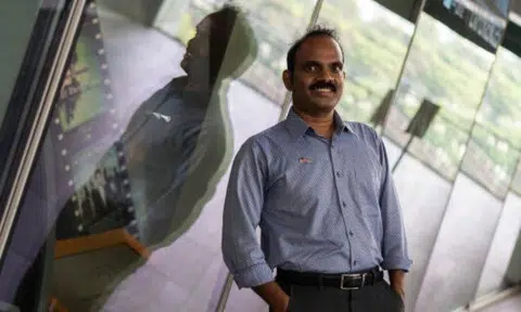 Mr Nadanasigamani Senthil recalled how he had come here from India intending to just make some money to send back home. Photo: Lianhe Zaobao