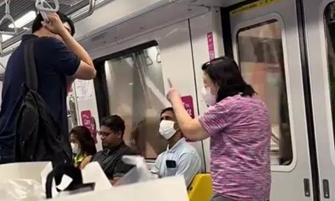 Aunty confronts man going around asking for cash on train: 'Start earning your own money!'