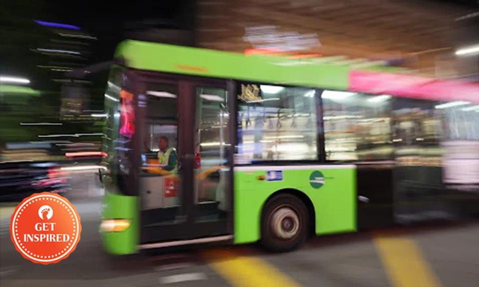 bus driver returns lost phone