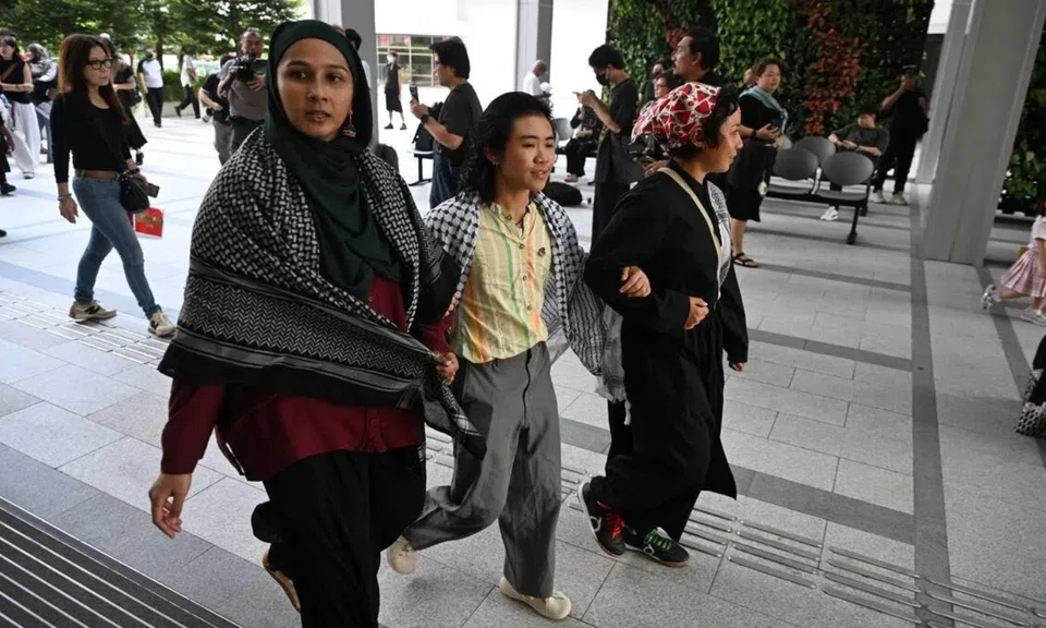 Six women charged over Gaza conflict protests