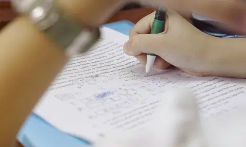 Singapore students top in maths and science