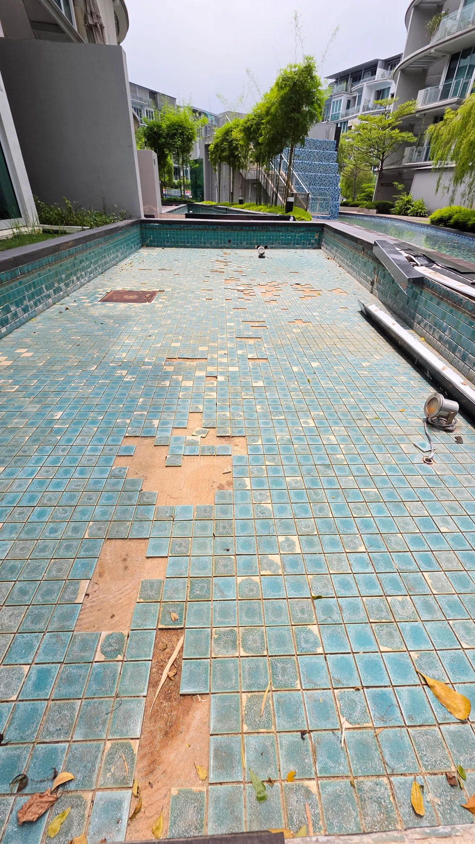 Canberra Residences owners sue contractor over unresolved defects