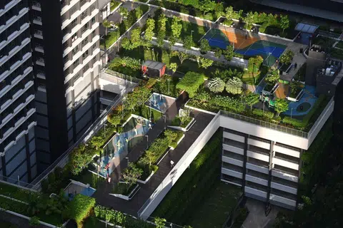 Within residential developments, respondents also ranked green spaces and rooftop gardens as the most important communal facilities.