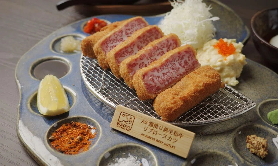 From Feb 19 to March 31, get a free 60g A5 Sirloin Wagyukatsu with every two Wagyukatsu sets ordered.