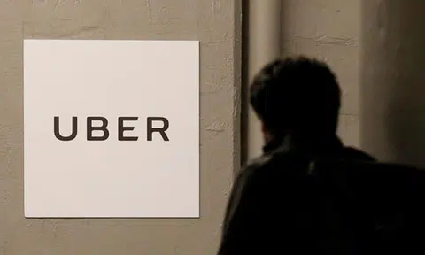 Private-hire car drivers now required to obtain a vocational licence