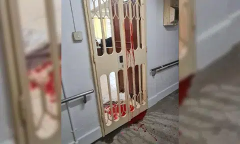 Red paint splashed on main gate of Bukit Batok flat, 23-year-old man arrested for loanshark harassment