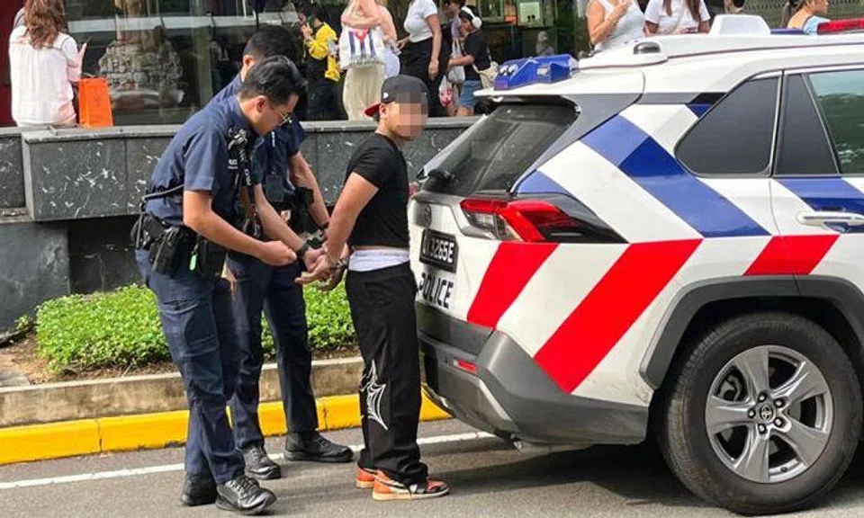 3 teens arrested after allegedly placing legs over ledge of Lucky Plaza rooftop carpark