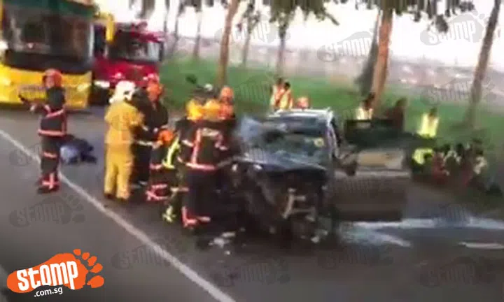 Driver in his 20s dies after car rams into tree on Changi Coast Road, 5 ...