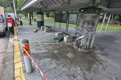 Driver missing after crashing car into bus stop near River Valley Road ...