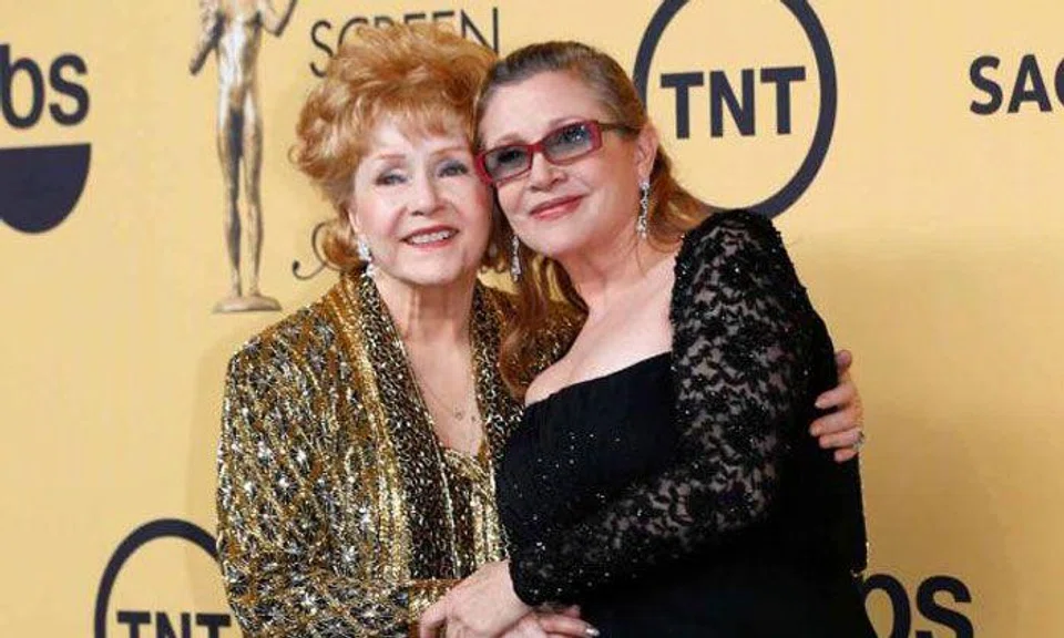 US actress Debbie Reynolds dies a day after daughter Carrie Fisher: "She wanted to be with Carrie"
