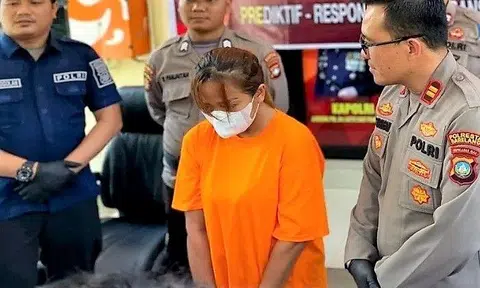 Batam police said in a press conference on Aug 2 that the 42-year-old suspect was detained at the Batam Centre Ferry Terminal.