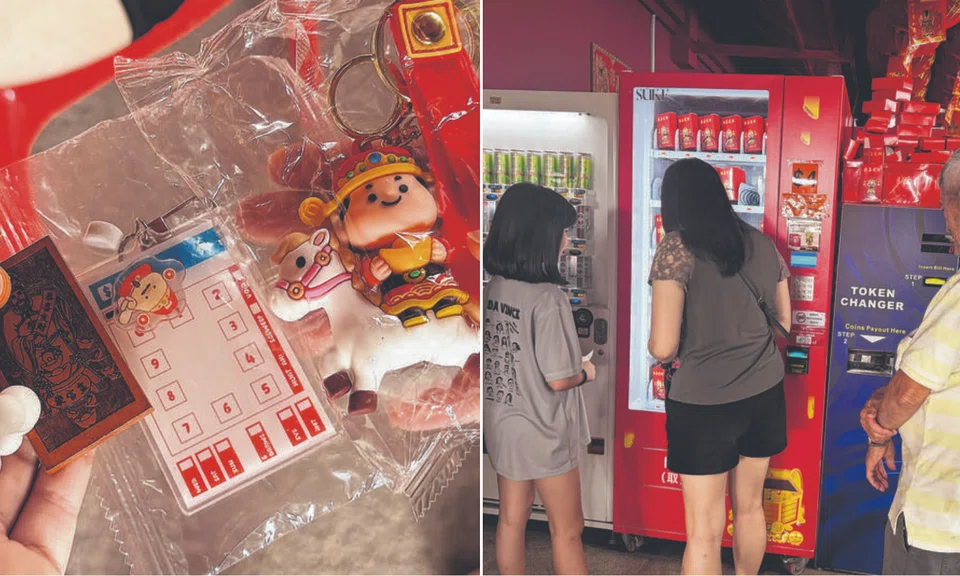 The blind boxes feature 40 to 50 different designs. 