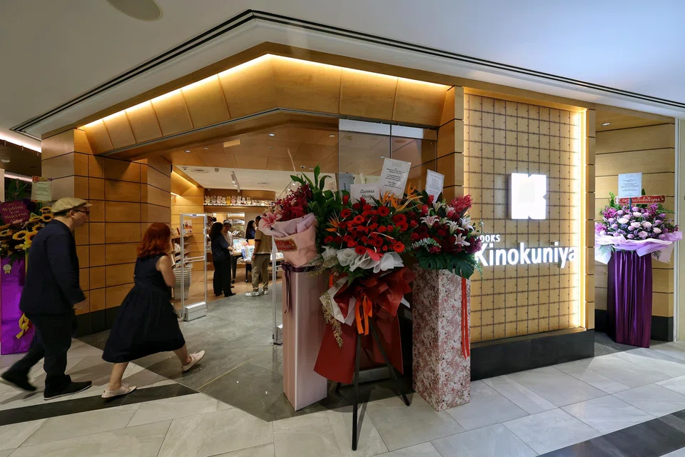 Totalling 3,433 sq ft, the third-floor space had, up till April, been leased by tech gadget retailer Challenger.