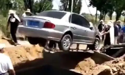 Chinese man loved his Hyundai so much he chose to be buried in it