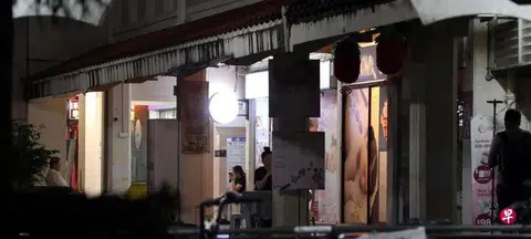 The massage parlours remain open after10pm.