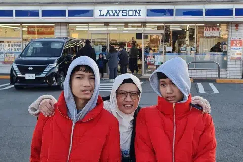 Mum of autistic twins shares pro tip: Don't be afraid to travel, just plan ahead