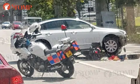 44-year-old motorcyclist injured in accident with car along Bukit Batok ...