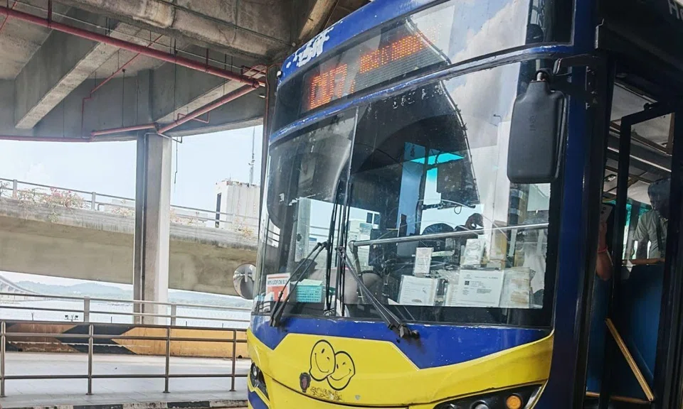 causeway link bus driver phone usage tuas checkpoint second link safety