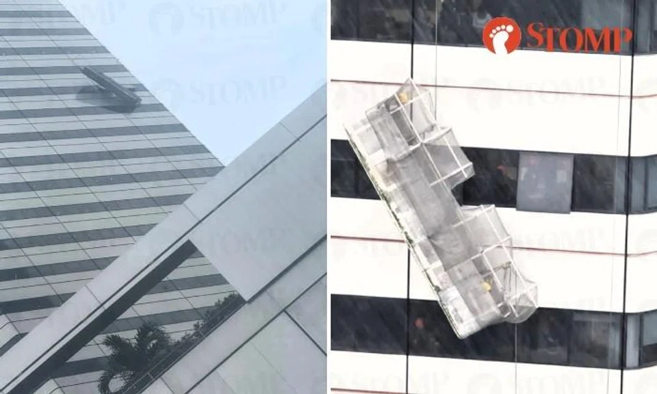 While the gondola was being retracted, it tilted to one side.